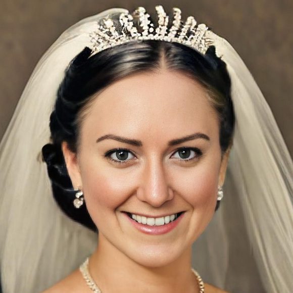 Meet your Posher, BananaFlip! - Picture 2 of 5